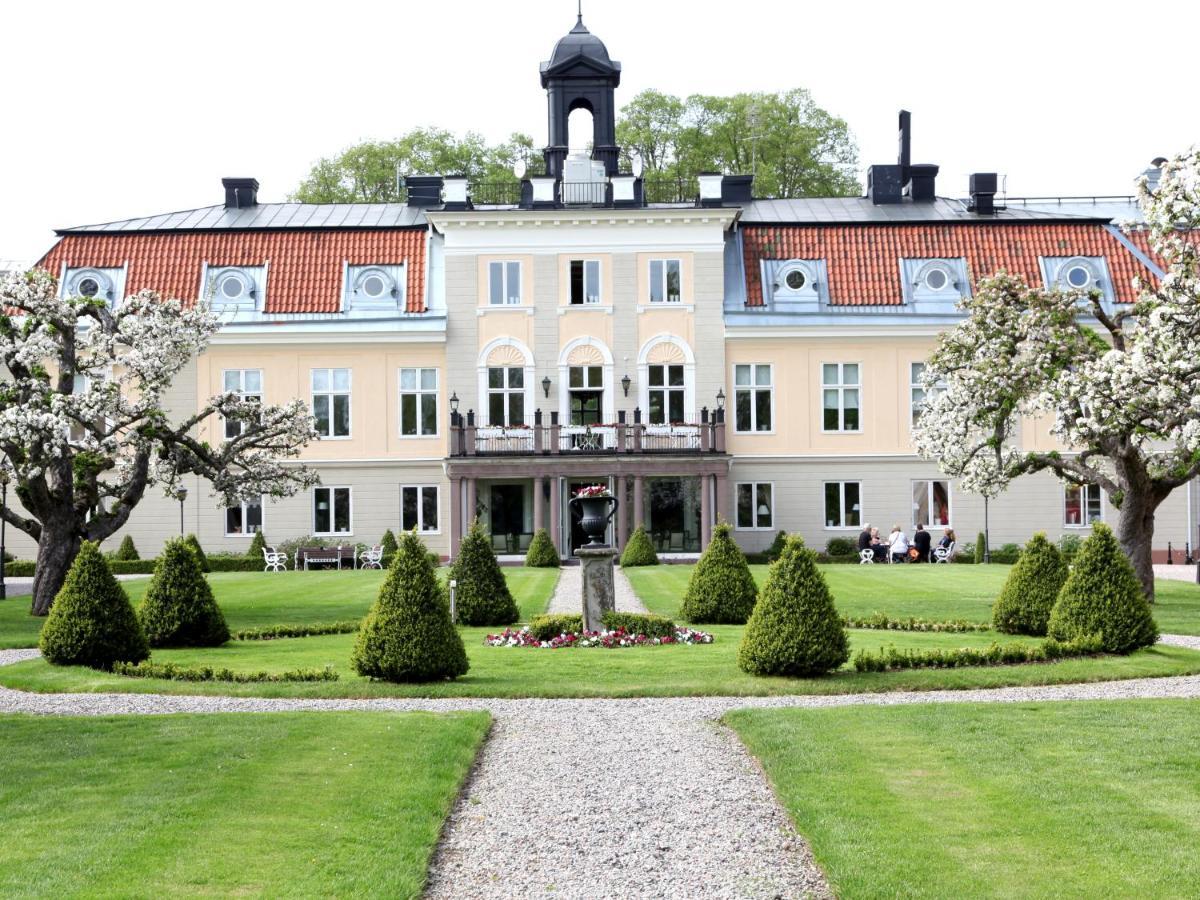 Sodertuna Slott Gnesta Exterior foto