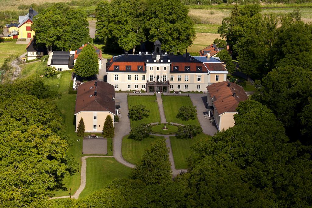 Sodertuna Slott Gnesta Exterior foto